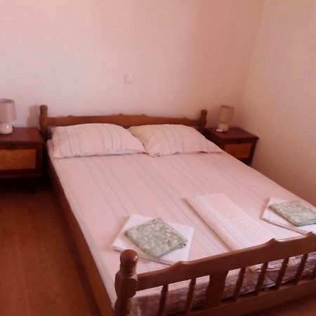 Apartment Zoki 1 塞尼 外观 照片